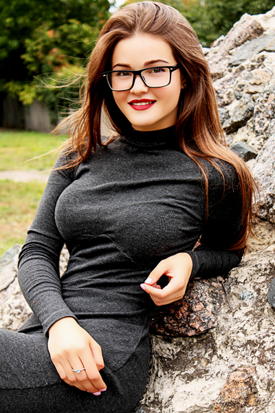 Irina 18 years old Ukraine Cherkassy (id:  250970)