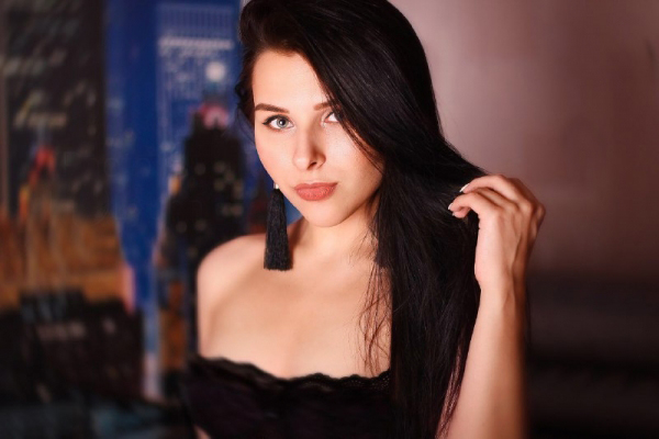 Irina 23 years old Ukraine Dnepropetrovsk (id: 282848)