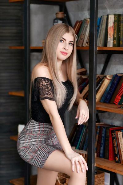 Ekaterina 22 years old Ukraine Zaporozhye (ID: 317136)