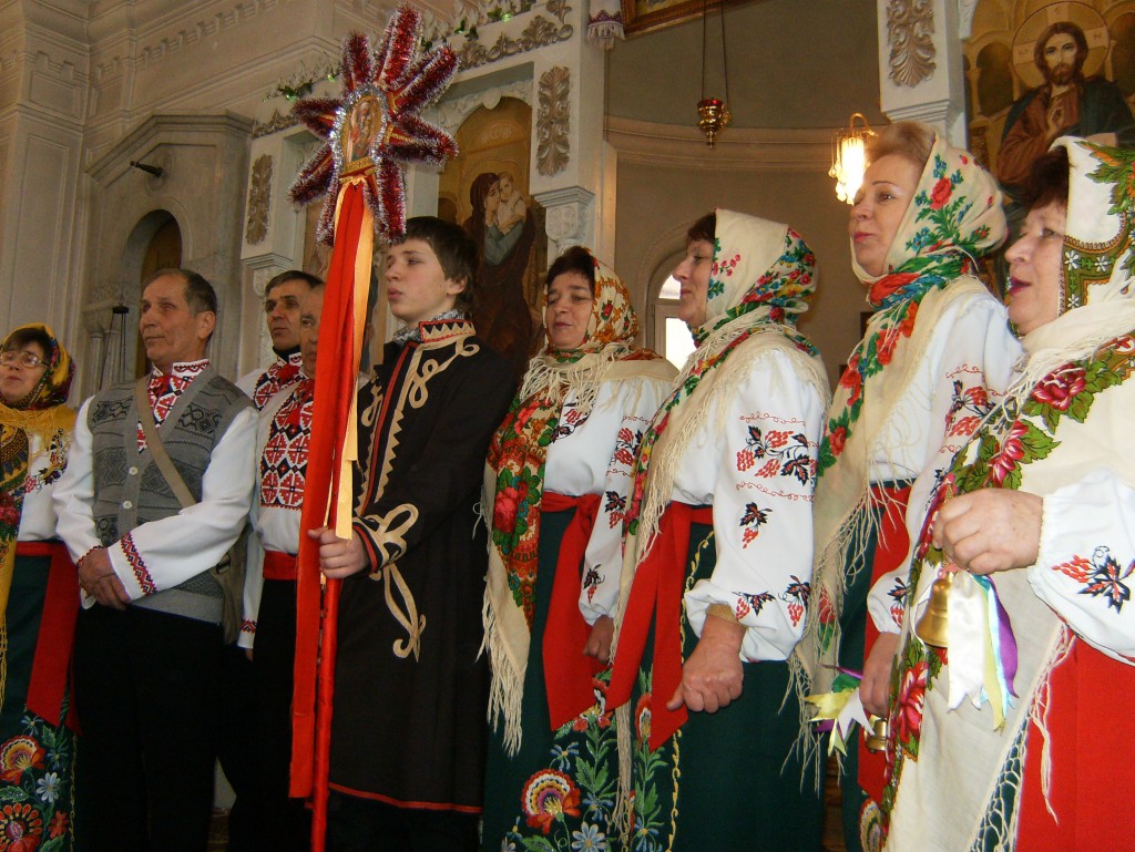 “Carol of the Bells” Famous Ukrainian Christmas Song Step2Love blog